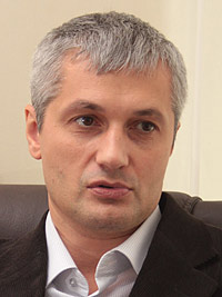 Илья Безходарнов 