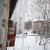 Администрация Томска предупреждает горожан об опасности схода снега с крыш
