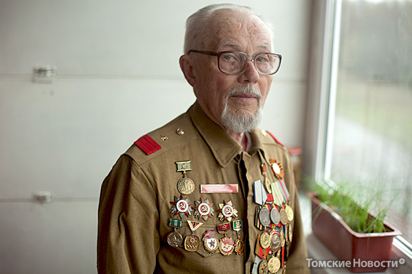 Василий Филиппович Казак прошел в составе 79-й Гвардейской дивизии всю войну, от Томска до Берлина.