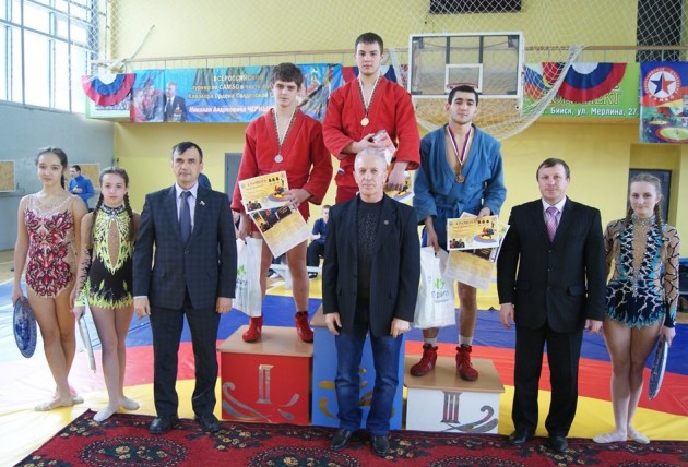 Фото: http://www.depms.ru/News/Sambisty-iz-tomskoy-oblasti-zavoevali-tri-serebra-i-odnu-bronzu-na-vserossiyskom-turnire-v-biyske