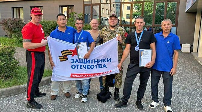 Бойцы на фронте, профи в труде